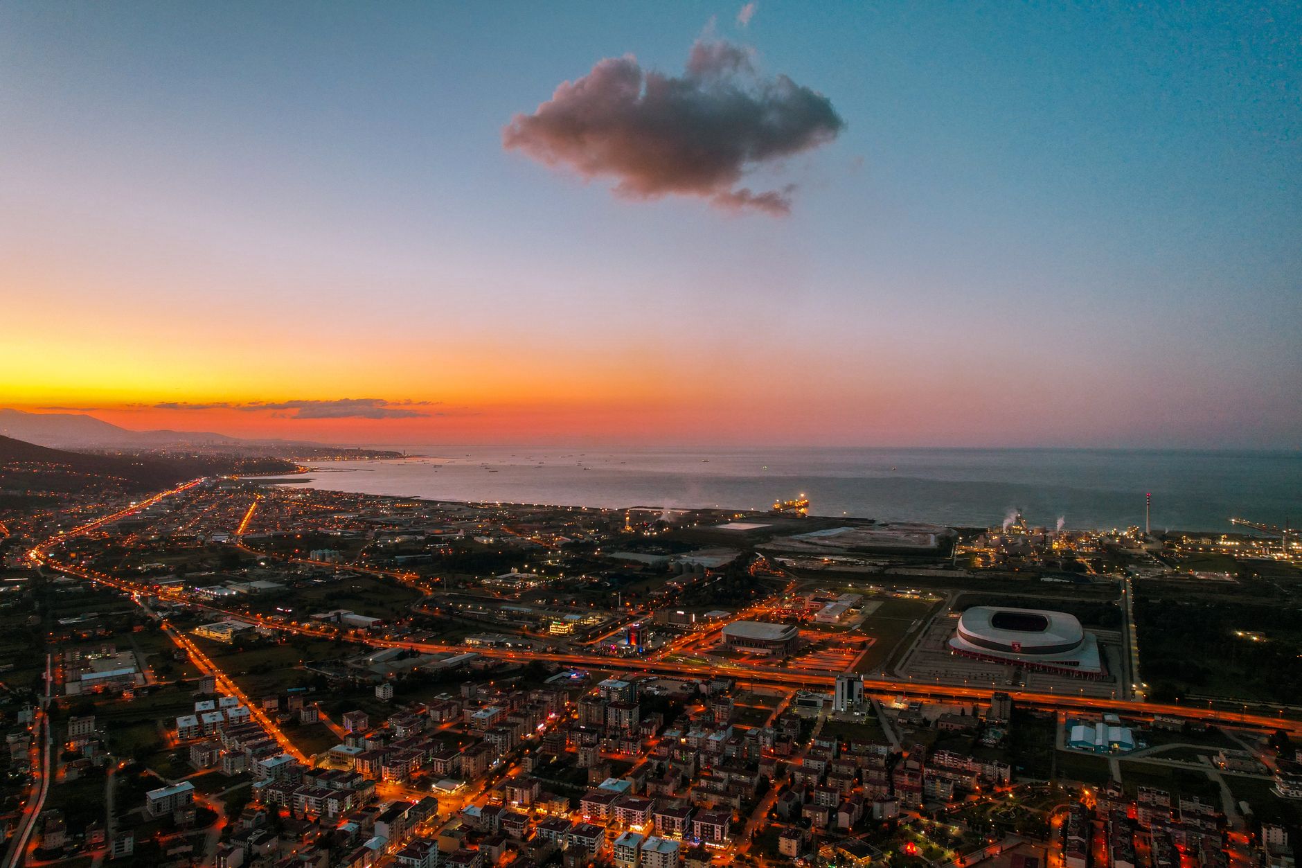 Samsun şehir manzarası ve konut bölgeleri