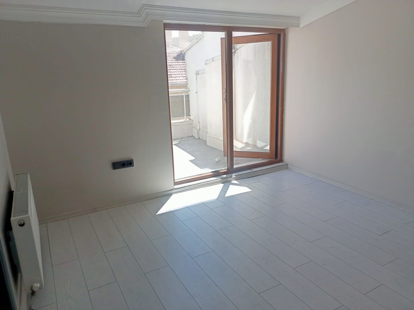GÖKKUŞAĞI'NDA CADDEDE KİRALIK 2+1 TERASLI DUBLEKS DAİRE — 19 / 29