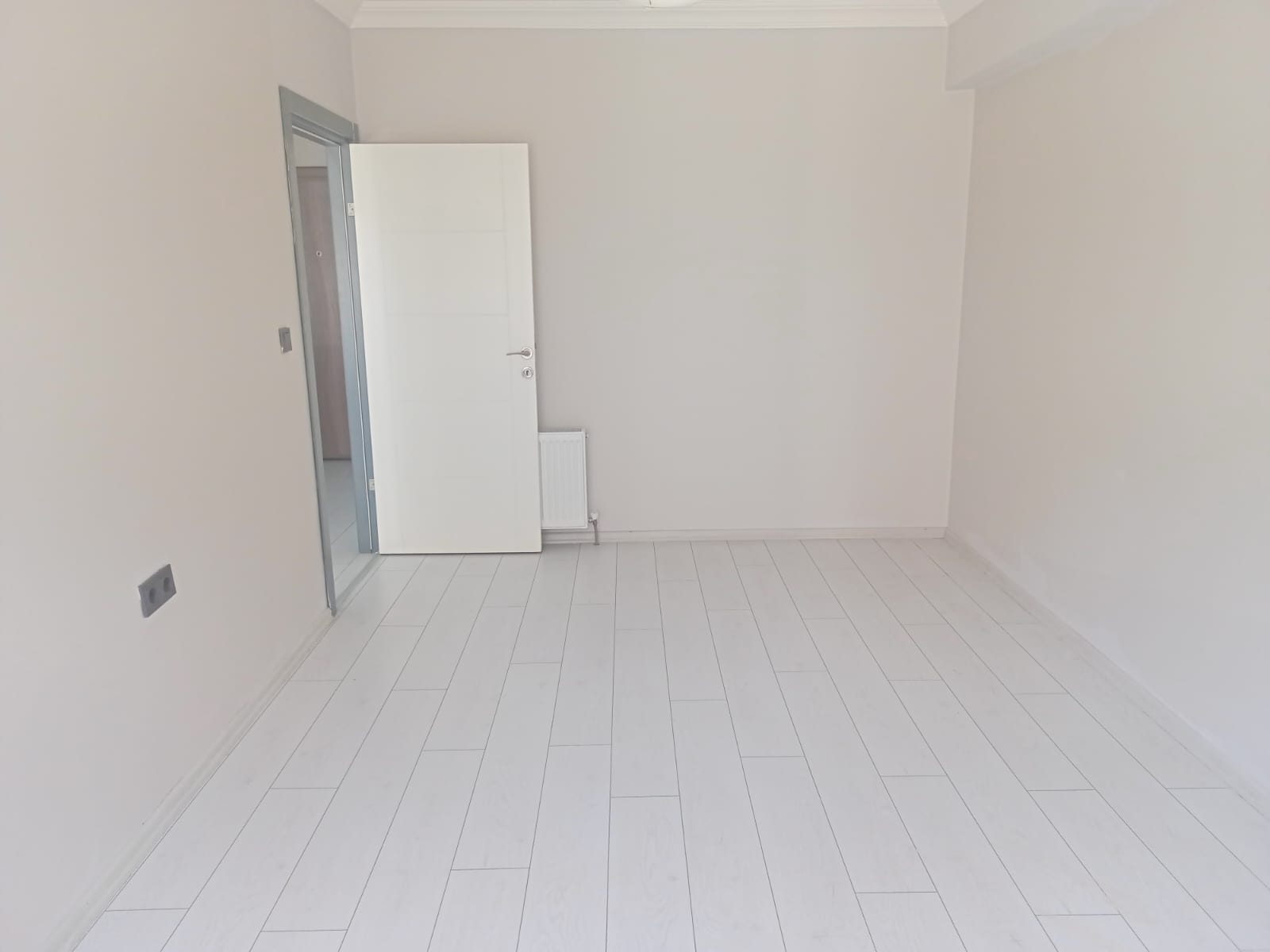 GÖKKUŞAĞI'NDA CADDEDE KİRALIK 2+1 TERASLI DUBLEKS DAİRE — 17 / 29