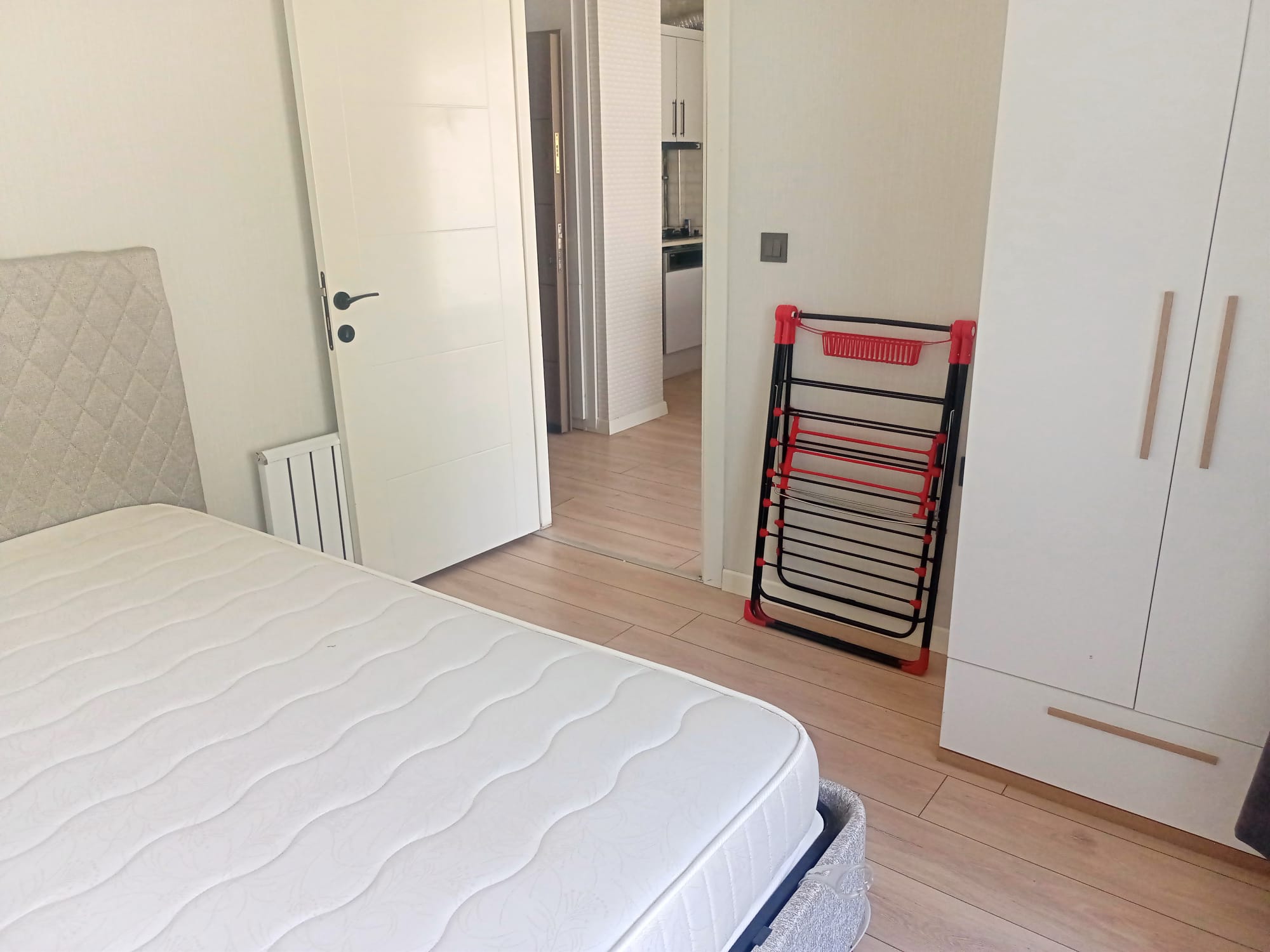 GÖKKULŞAĞI'NDA TAURUS AVM'YE YAKIN KİRALIK 1+1 EŞYALI DAİRE — 12 / 15