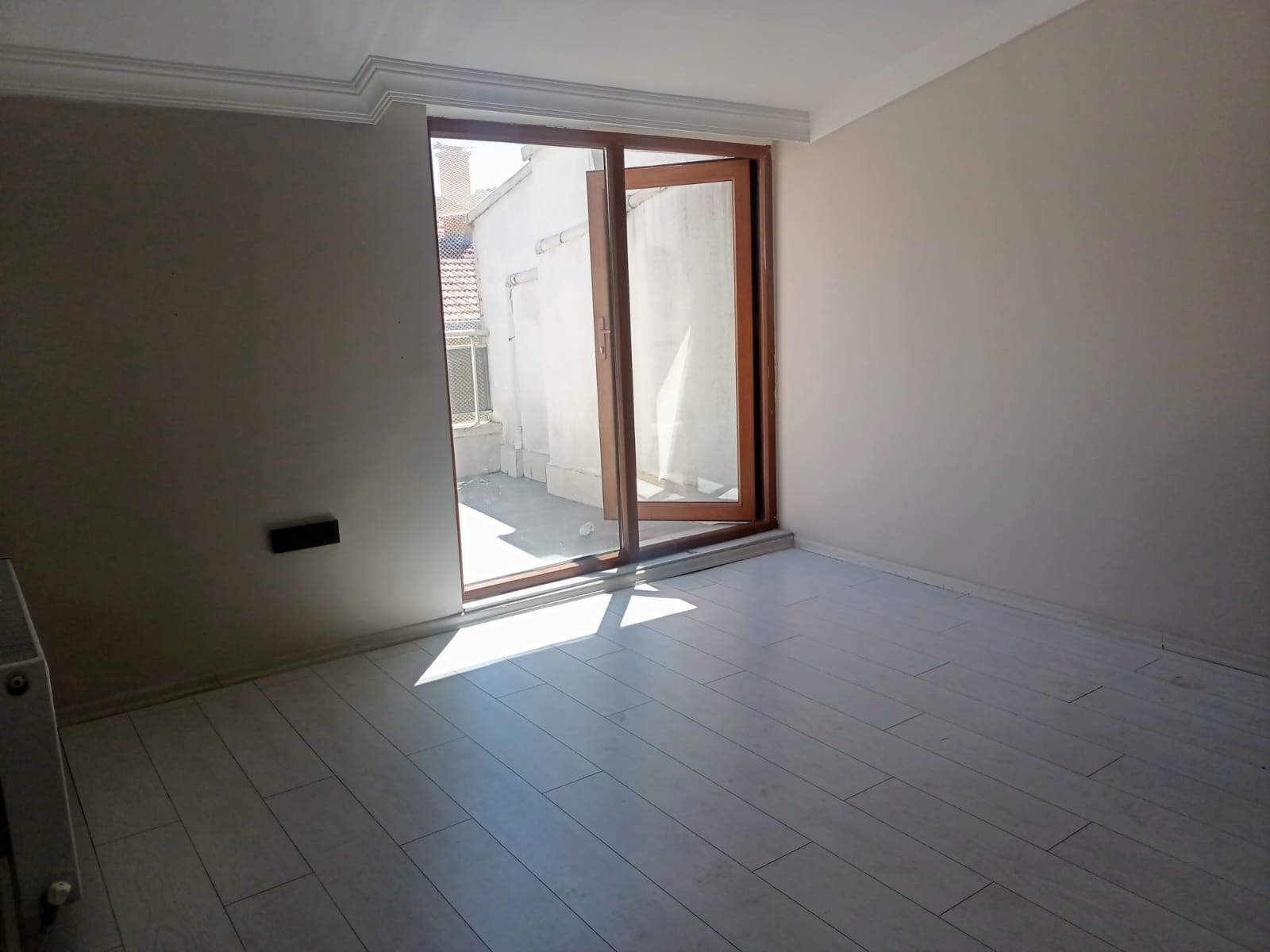 GÖKKUŞAĞI'NDA CADDEDE KİRALIK 2+1 TERASLI DUBLEKS DAİRE — 23 / 29
