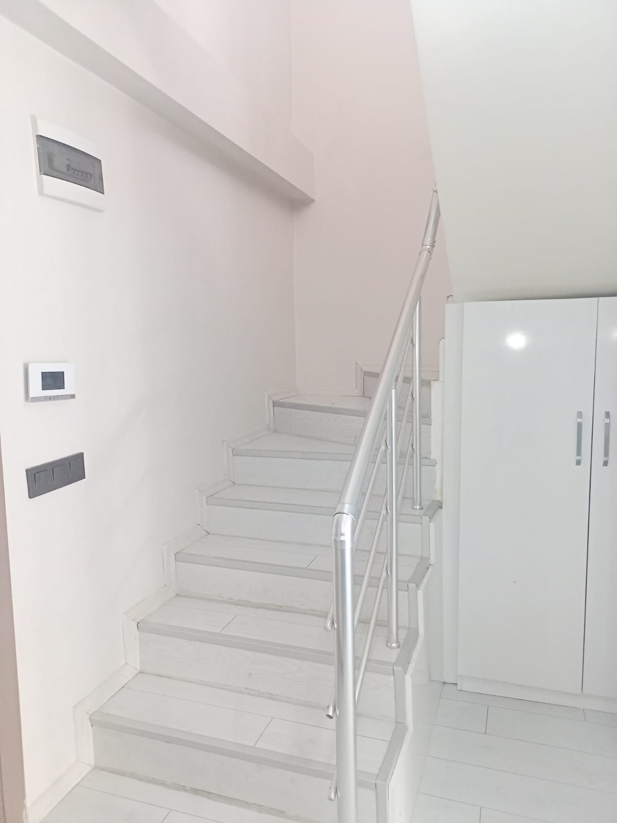 GÖKKUŞAĞI'NDA CADDEDE KİRALIK 2+1 TERASLI DUBLEKS DAİRE — 10 / 29