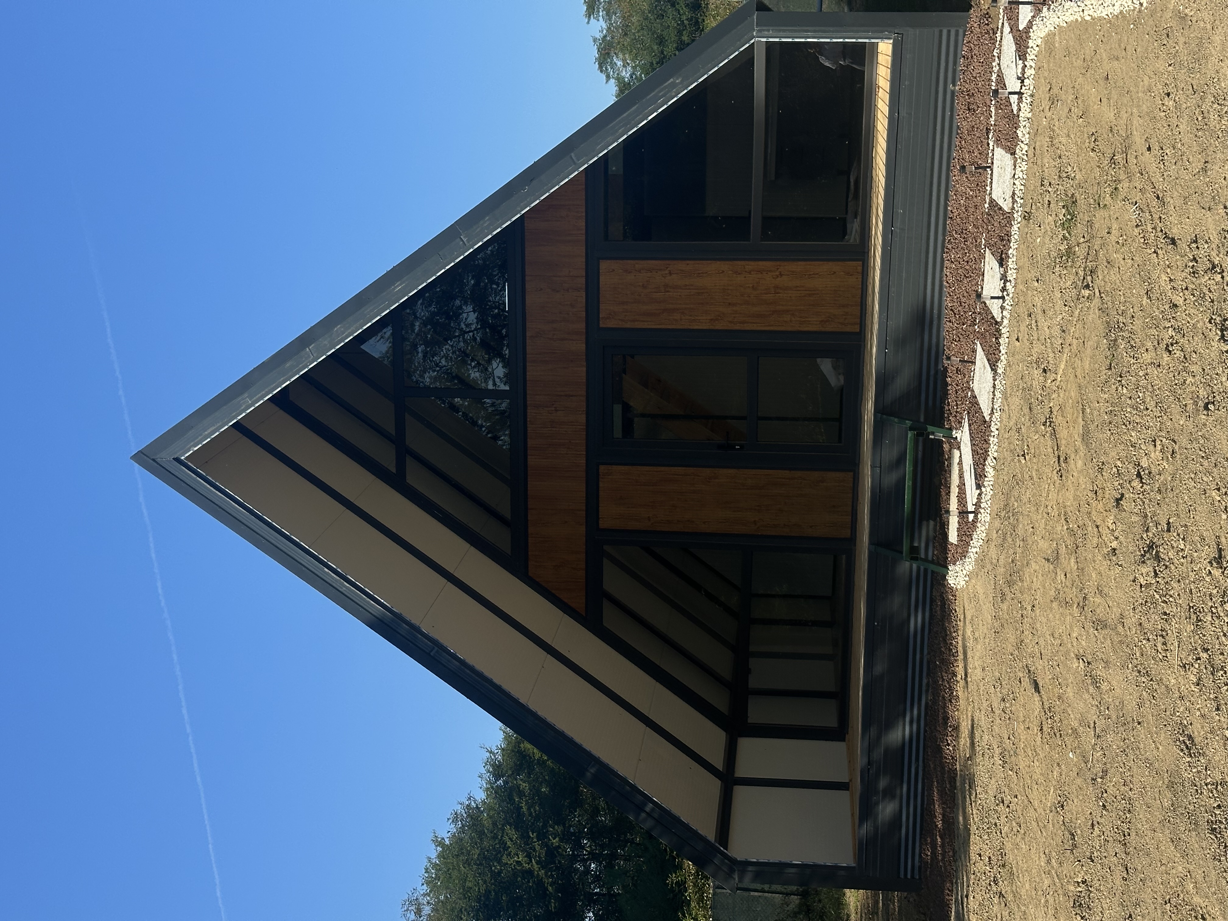 Ruhsatlı iskanlı bungalov ev ve arsa