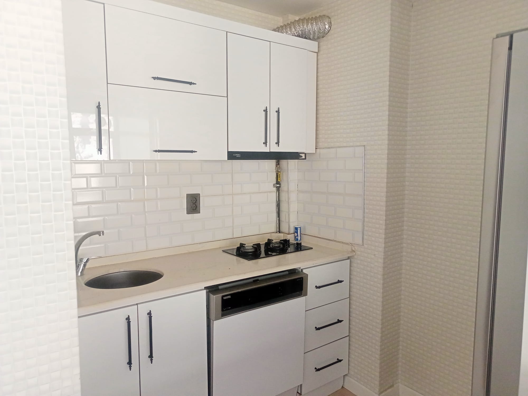 GÖKKULŞAĞI'NDA TAURUS AVM'YE YAKIN KİRALIK 1+1 EŞYALI DAİRE — 11 / 15