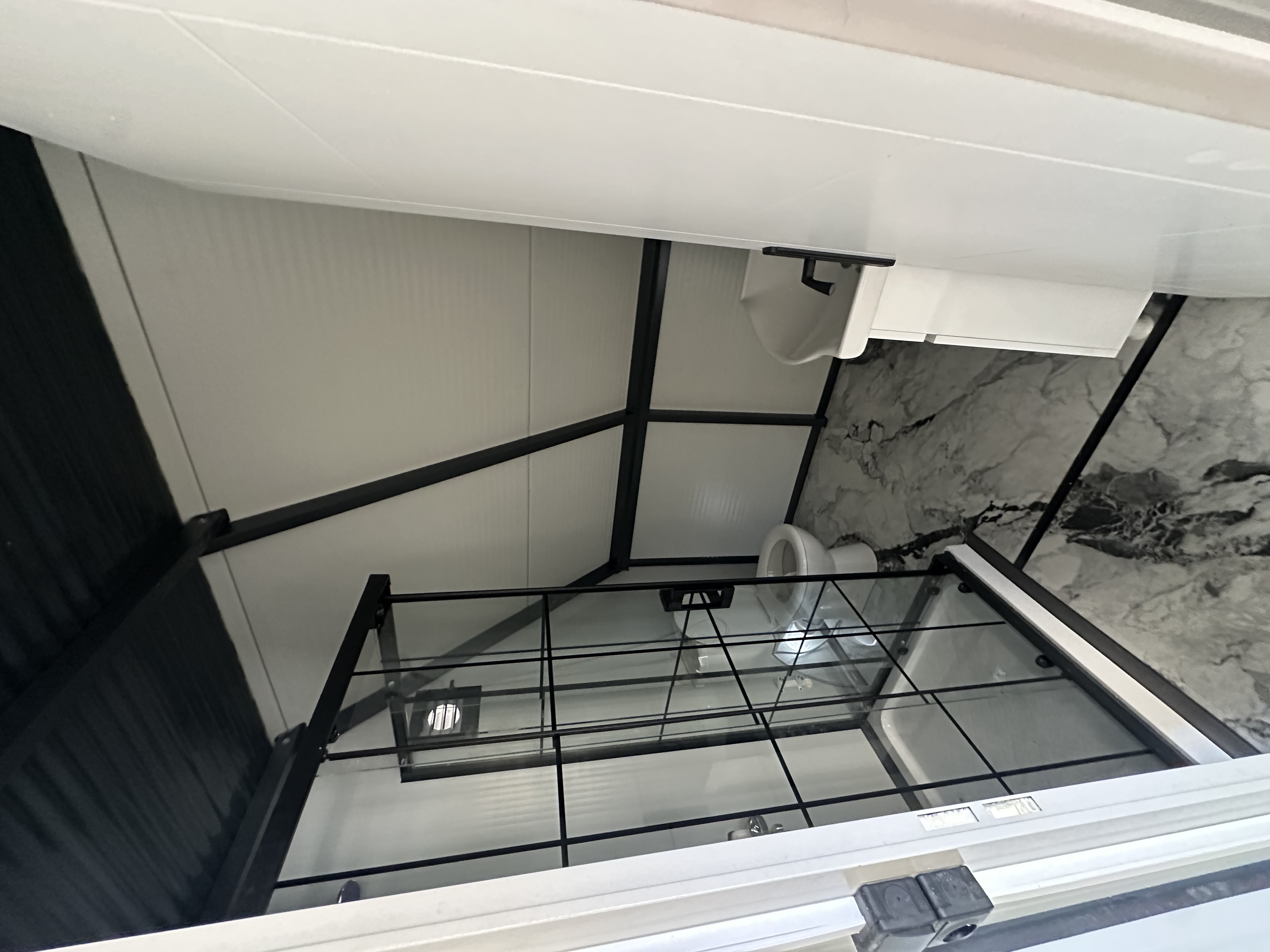 Ruhsatlı iskanlı bungalov ev ve arsa — 15 / 23