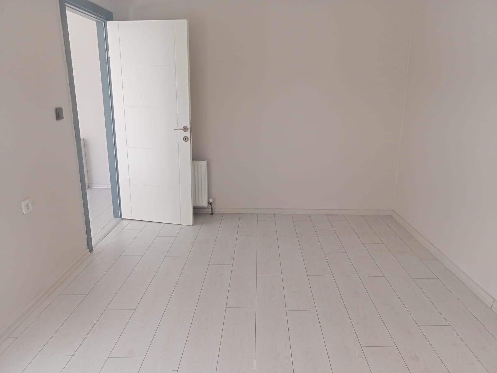 GÖKKUŞAĞI'NDA CADDEDE KİRALIK 2+1 TERASLI DUBLEKS DAİRE — 27 / 29