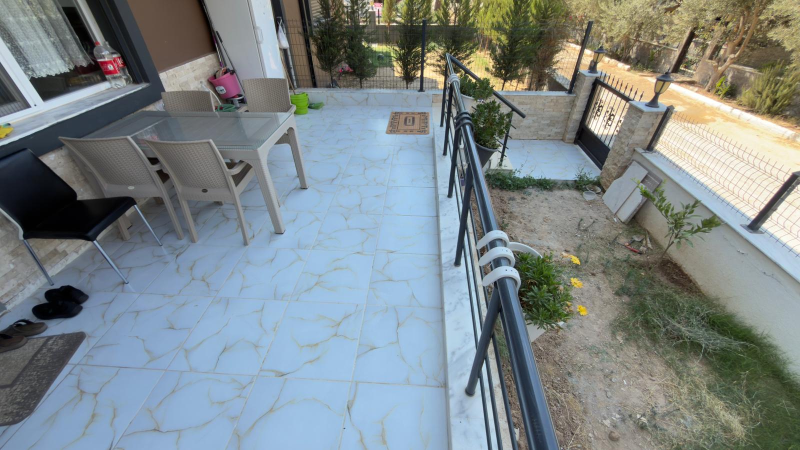 Seferihisar Doğanbey Cumhuriyet Mahallesi'nde Denize Yakın 3+1 Lüks Villa — 2 / 30