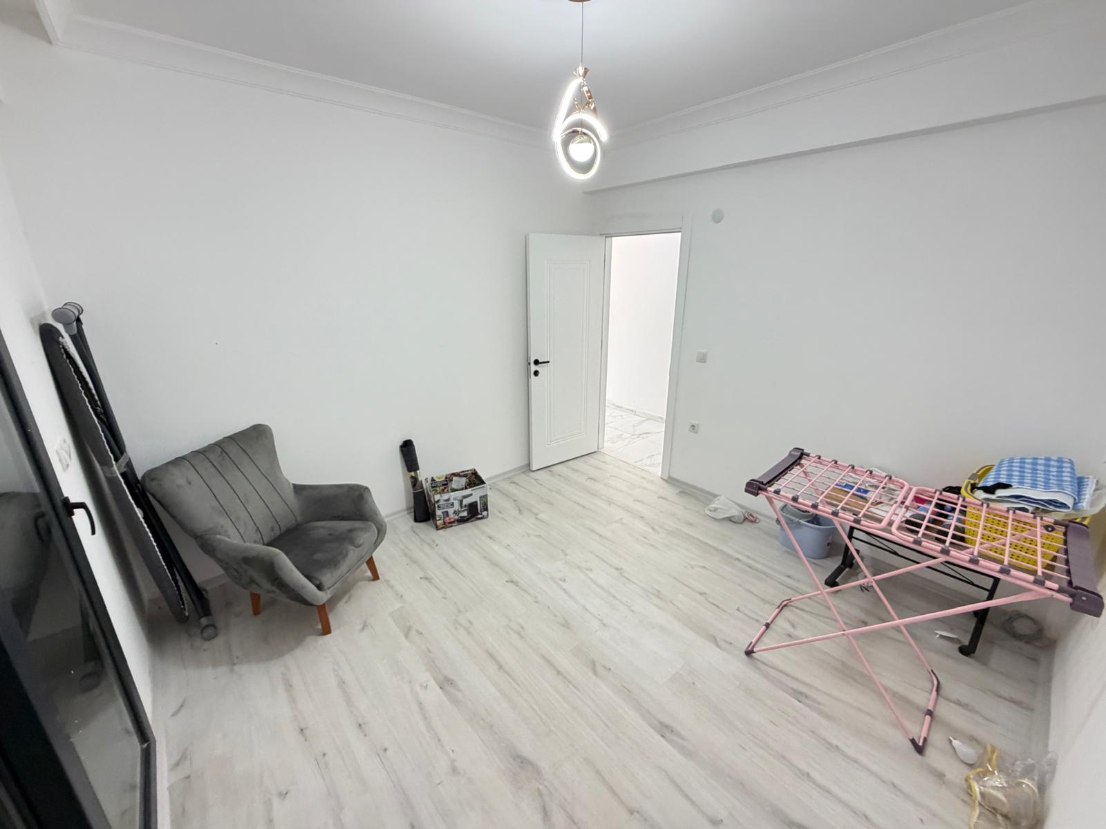 Seferihisar'da:güneş Enerjili,yerden Isıtmalı,full Eşyalı Satılık 3+1 Villa — 16 / 30